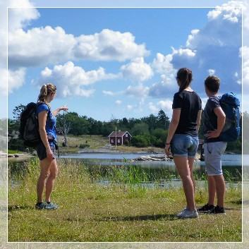 Guide Stefanie with guests in Stendörren